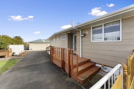 Photo of property in 28 Barling Street, Himatangi Beach, Foxton, 4891