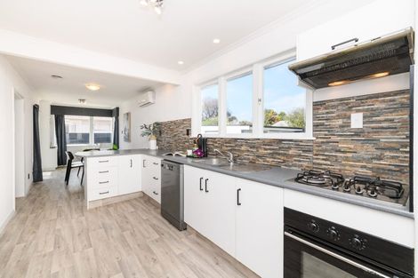 Photo of property in 6 Anakiwa Street, Kelvin Grove, Palmerston North, 4414