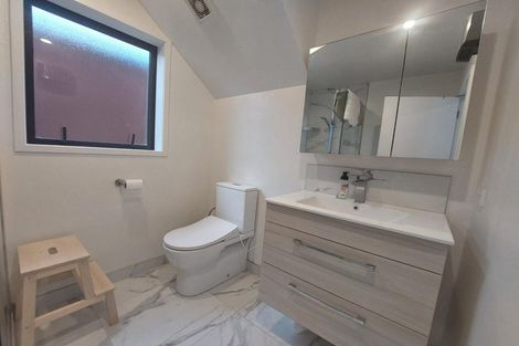 Photo of property in 8/10 Yeovil Road, Te Atatu Peninsula, Auckland, 0610