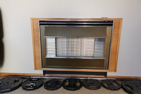 Photo of property in 219 Cambridge Terrace, Naenae, Lower Hutt, 5011