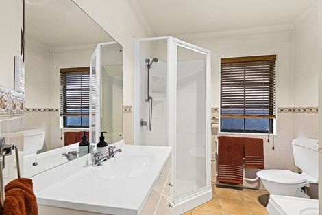 Photo of property in 5 Ruze Vida Drive, Massey, Auckland, 0614