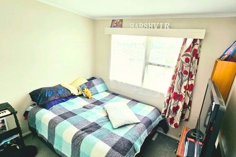 Photo of property in 34 Edinburgh Avenue, Rosehill, Papakura, 2113