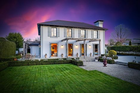 Photo of property in 100 Paparoa Street, Papanui, Christchurch, 8053