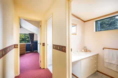 Photo of property in 1 Kahikatea Street, Inglewood, 4330