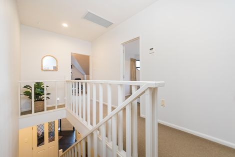 Photo of property in 15 Phoenix Avenue, Hokowhitu, Palmerston North, 4410