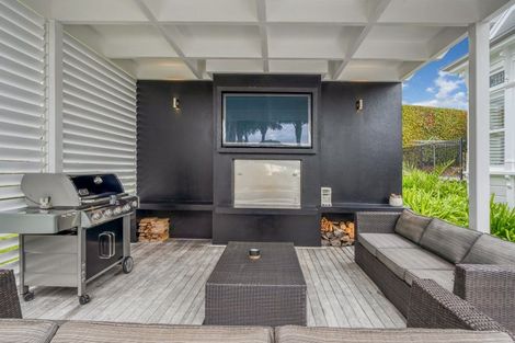 Photo of property in 23 Tudor Park Drive, Whitford, Howick, 2571