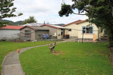Photo of property in 8 Ida Street, Greymouth, 7805