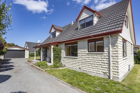 Photo of property in 206 Grimseys Road, Redwood, Christchurch, 8051