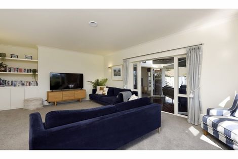 Photo of property in 2 Cashmere Close, Richmond, 7020