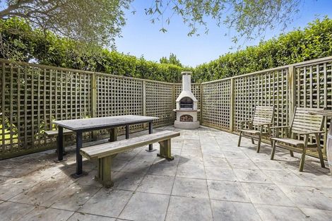 Photo of property in 10 Arthur Street, Hawera, 4674