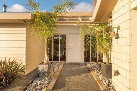 Photo of property in 6 Celtic Way, Paraparaumu, 5032