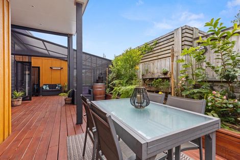 Photo of property in 2 Benmore Crescent, Pyes Pa, Tauranga, 3112