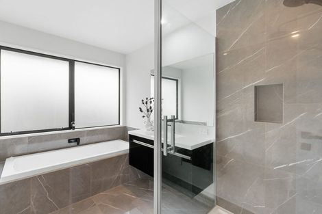 Photo of property in 28 Pistacia Place, Hornby, Christchurch, 8025