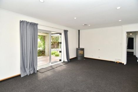 Photo of property in 79 Solomon Avenue, Redwood, Christchurch, 8051