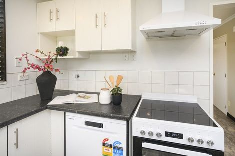 Photo of property in 20 Kentucky Way, Awapuni, Palmerston North, 4412