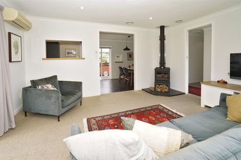 Photo of property in 25 Johnsview Terrace, Hillcrest, Hamilton, 3216