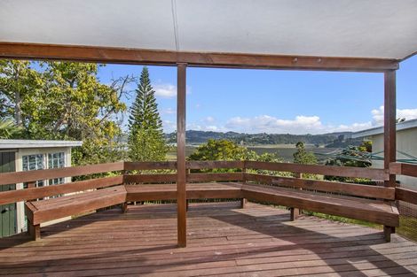 Photo of property in 30 George Point Road, Onerahi, Whangarei, 0110