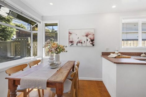 Photo of property in 58 Miramar North Road, Miramar, Wellington, 6022