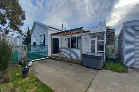 Photo of property in 2154 Ohai Clifden Highway, Eastern Bush, Otautau, 9682