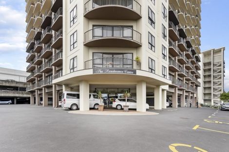 Photo of property in The Rennaissance, 4g/18 Ronwood Avenue, Manukau, Auckland, 2104