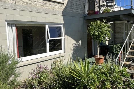 Photo of property in 5/16 Queens Parade, Devonport, Auckland, 0624