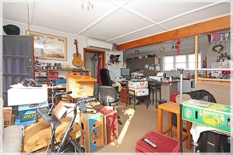 Photo of property in 7 Huntly Street, Foxton, 4814