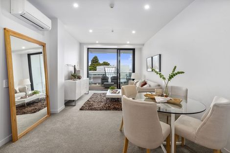 Photo of property in 104/8a Lake Pupuke Drive, Takapuna, Auckland, 0622