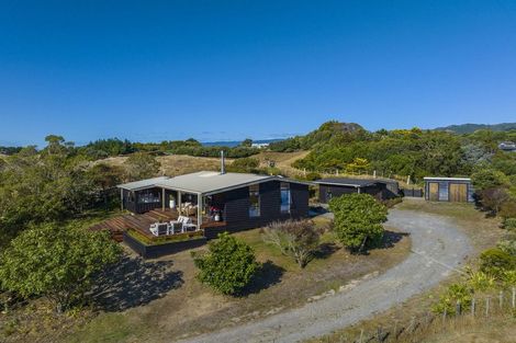 Photo of property in 245 Te Hapua Road, Te Horo, Otaki, 5581