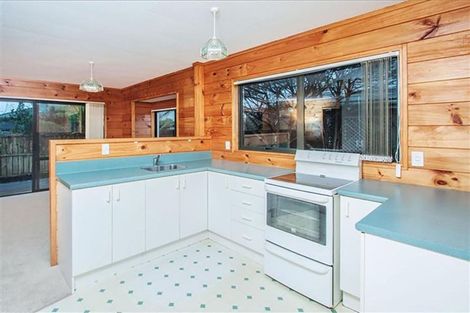 Photo of property in 2/103 Glendale Road, Glen Eden, Auckland, 0602