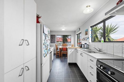 Photo of property in 140 Kelvin Grove Road, Kelvin Grove, Palmerston North, 4414