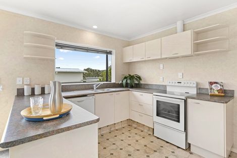 Photo of property in 23 James Street, Raglan, 3225