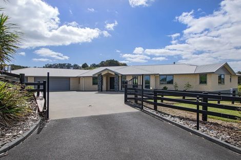 Photo of property in 10 Giovanni Drive, Whareora, Whangarei, 0175