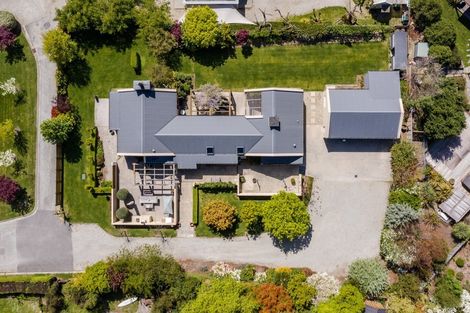 Photo of property in 19 Blacksmiths Lane, Wanaka, 9305