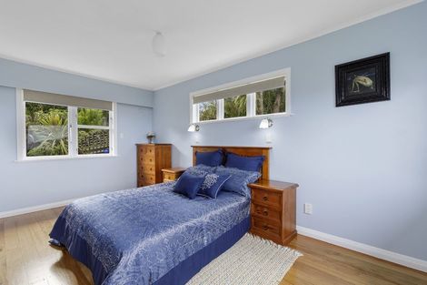 Photo of property in 115 Dowse Drive, Maungaraki, Lower Hutt, 5010