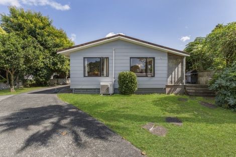 Photo of property in 105 Wattle Farm Road, Wattle Downs, Auckland, 2103