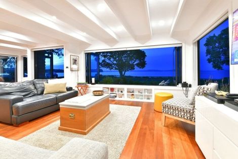 Photo of property in 105 The Esplanade, Manly, Whangaparaoa, 0930