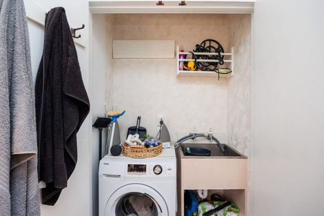 Photo of property in 10 Princess Street, Marton, 4710