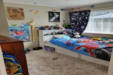 Photo of property in 2/54 Howe Street, Howick, Auckland, 2014