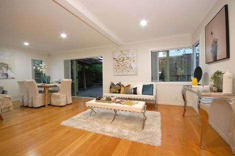 Photo of property in 4a Kennedy Avenue, Forrest Hill, Auckland, 0620