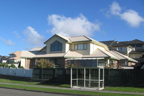 Photo of property in 9 Amesbury Drive, Churton Park, Wellington, 6037