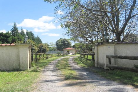 Photo of property in 44 Paparoa Road, Te Puna, Tauranga, 3174