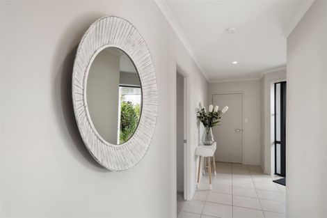 Photo of property in 125 Doncaster Drive, Papamoa Beach, Papamoa, 3118