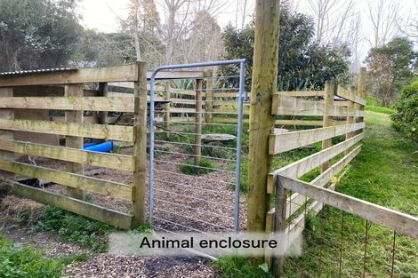 Photo of property in 4 Te Pahi River Drive, Paparoa, Maungaturoto, 0583