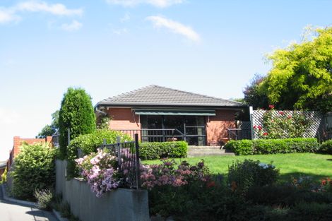 Photo of property in 227 Fifield Terrace, Opawa, Christchurch, 8023