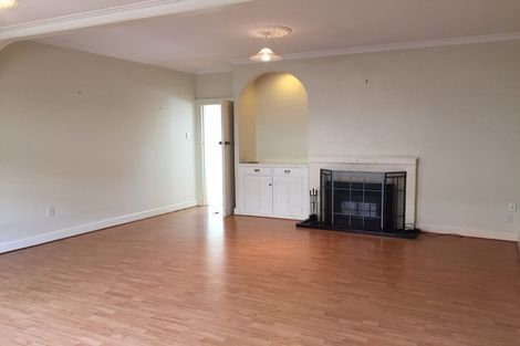 Photo of property in 2/15 Memorial Avenue, Ilam, Christchurch, 8053