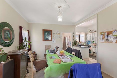 Photo of property in 73 Camberwell Road, Hawera, 4610