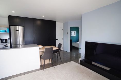 Photo of property in 2 Justin Place, Te Atatu Peninsula, Auckland, 0610