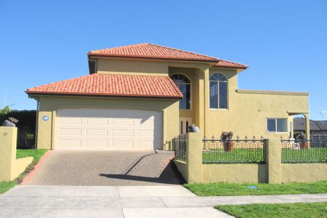 Photo of property in 37 Caversham Drive, Rototuna, Hamilton, 3210