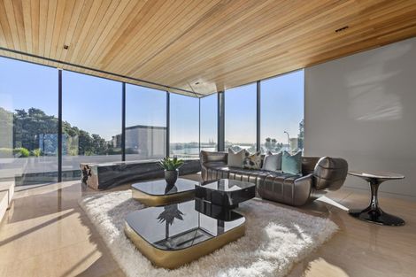 Photo of property in 92 Paritai Drive, Orakei, Auckland, 1071