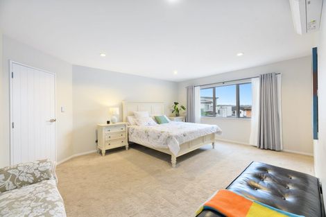 Photo of property in 10 Sauvignon Avenue, Ranui, Auckland, 0612